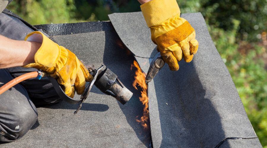 Professional flood damage restoration services in Ceredo, WV